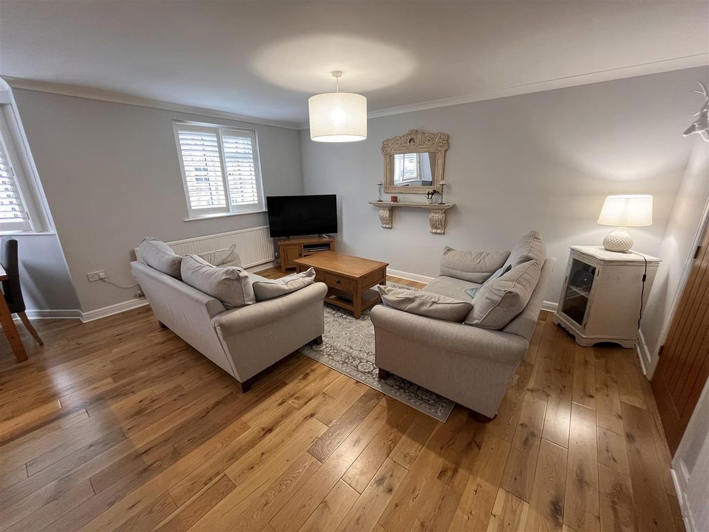 Additional image 4 of 2 bed flat for saleCarpenters Court, South Street, Alderley Edge SK9