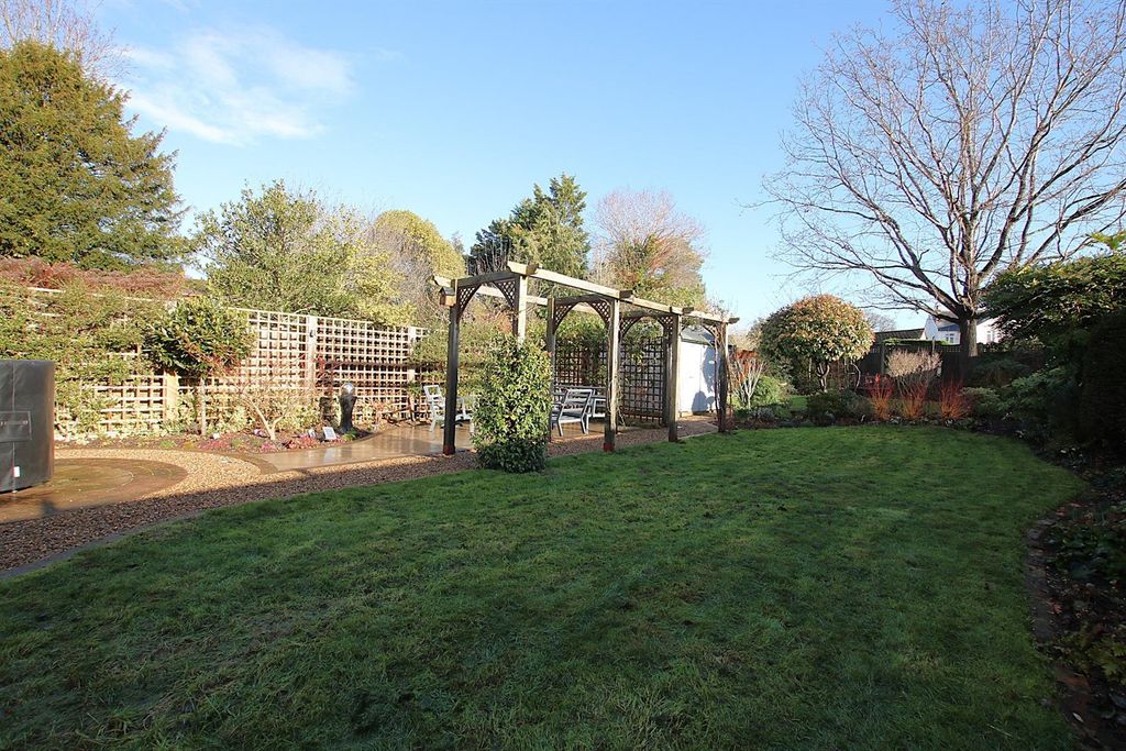 Additional image 31 of 4 bed detached house for saleAgates Lane, Ashtead KT21