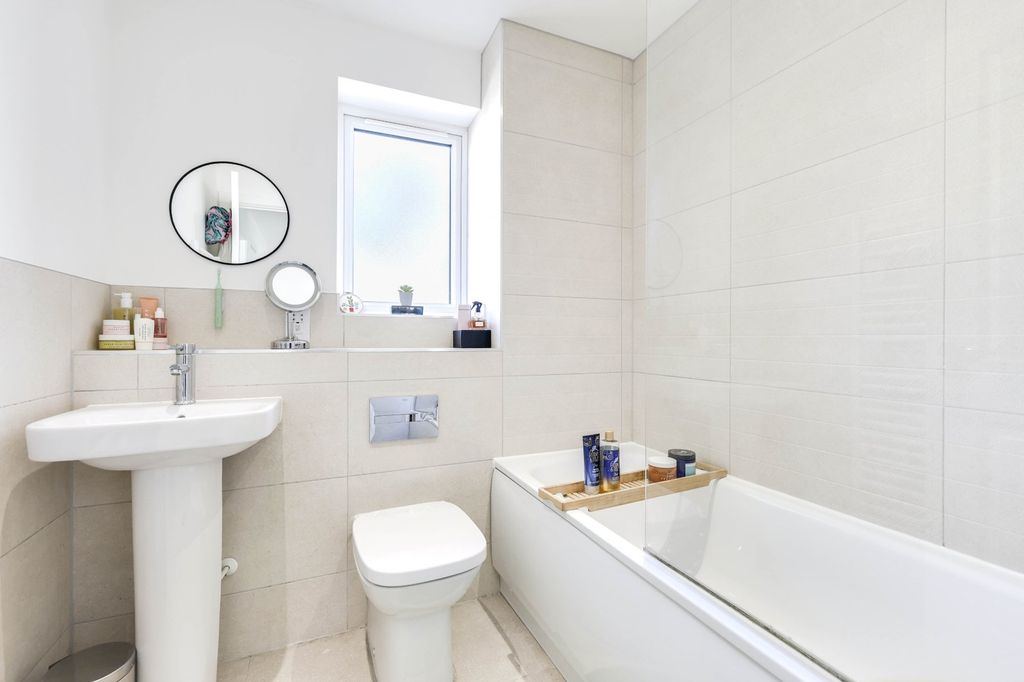 Additional image 15 of 3 bed end terrace house for salePark Meadow Lane, Farnley, Leeds, West Yorkshire LS12
