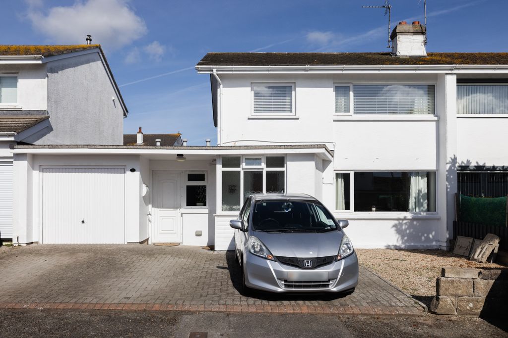 Additional image 2 of 4 bed semi-detached house for saleLa Pouquelaye, St. Helier, Jersey JE2