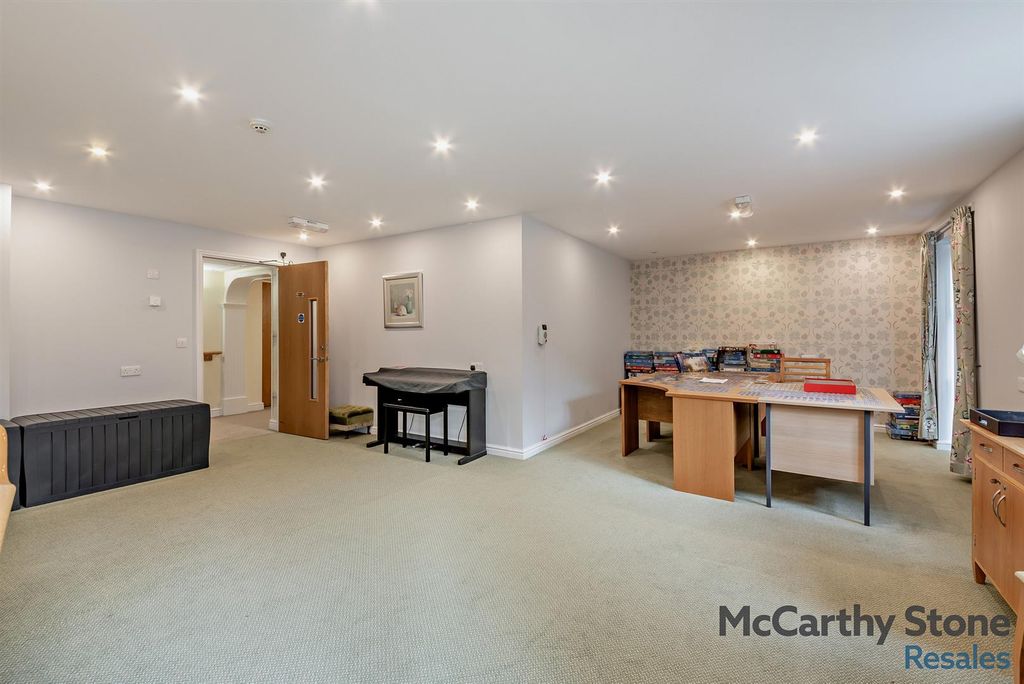 Additional image 14 of 2 bed flat for saleLady Susan, New Road, Basingstoke RG21