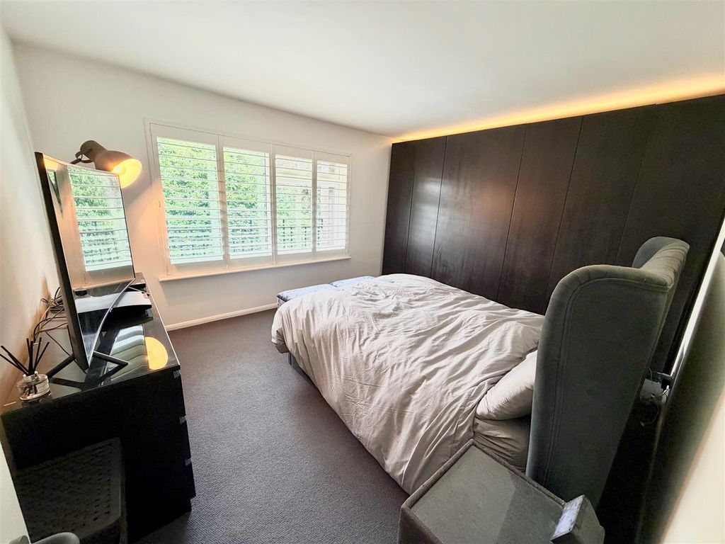 Additional image 9 of 2 bed flat for saleBradgate Road, Altrincham WA14