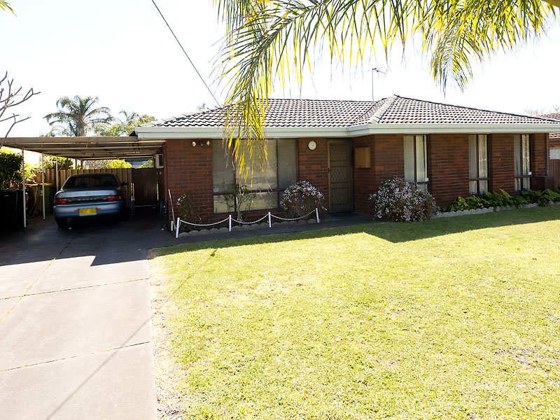 68 Ravenscroft Way, Kelmscott WA 6111