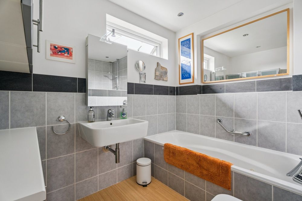 Additional image 16 of 4 bed detached house for saleThe Drive, Amersham HP7