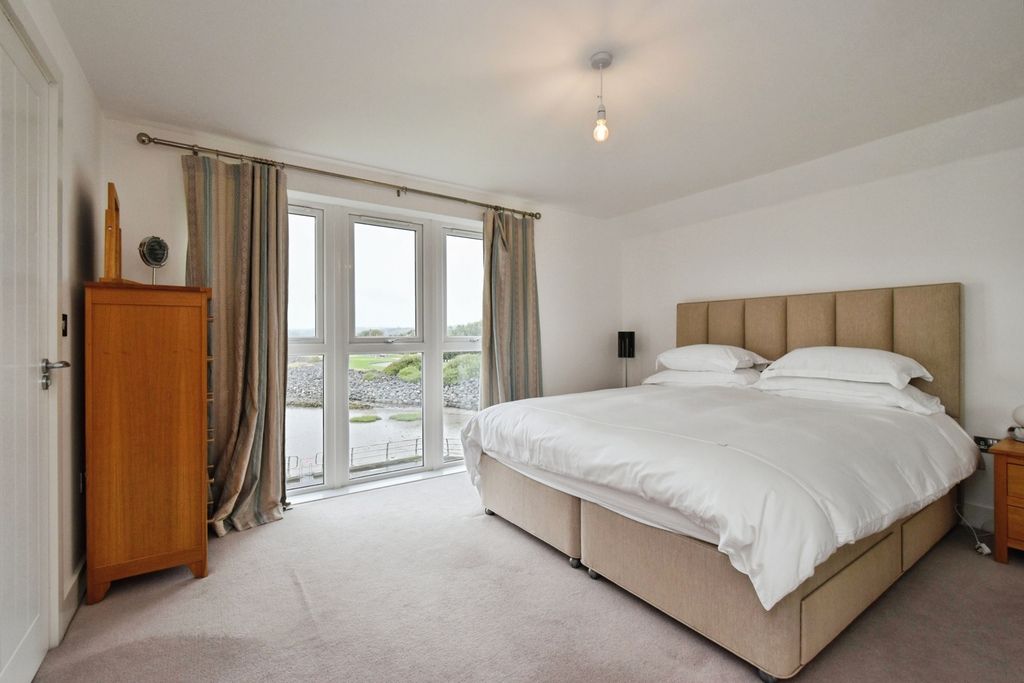 Additional image 15 of 4 bed town house for saleBwlchygwynt, Llanelli, Carmarthenshire SA15