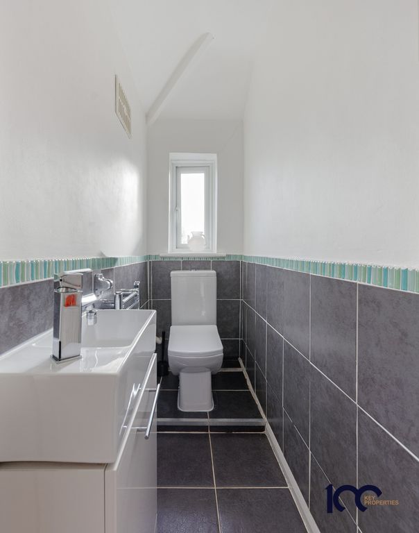 Additional image 25 of 4 bed semi-detached house for saleEliot Road, Dagenham RM9
