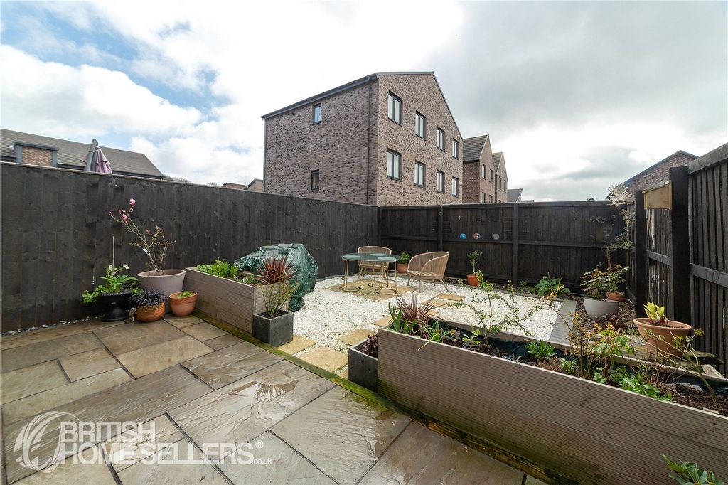 Additional image 26 of 4 bed end terrace house for saleWoodyard Avenue, Chesterfield, Derbyshire S41