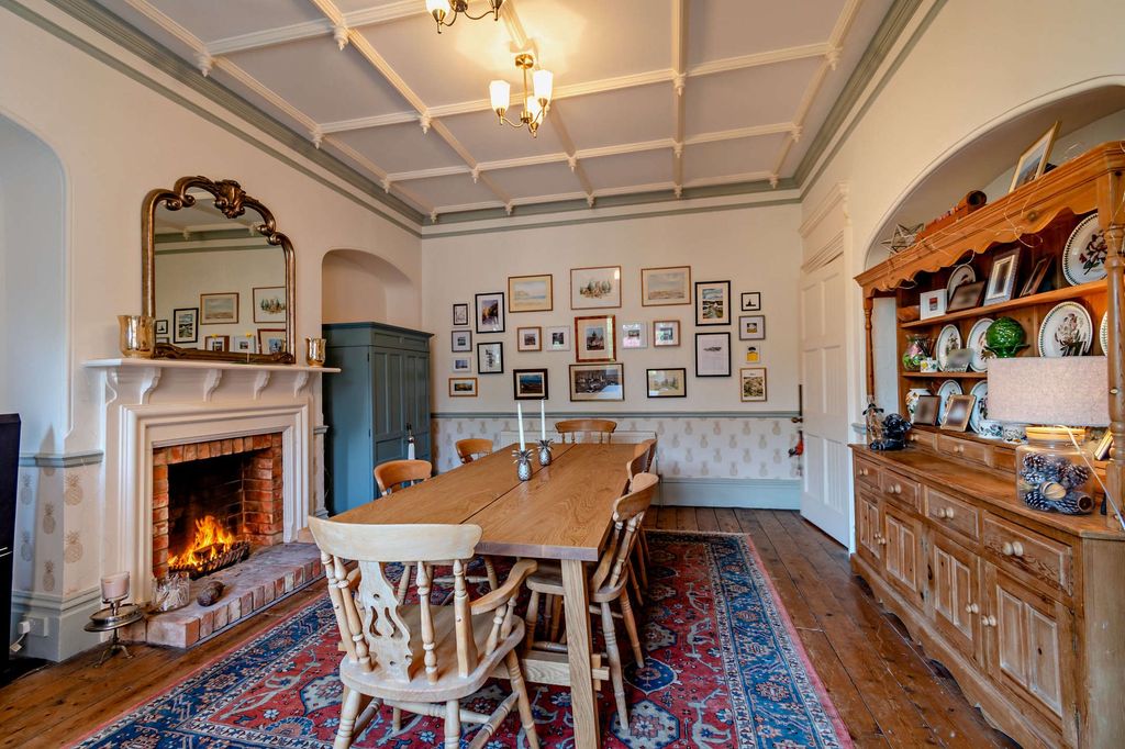 Additional image 9 of 5 bed property for saleOxford Road, Banbury OX16