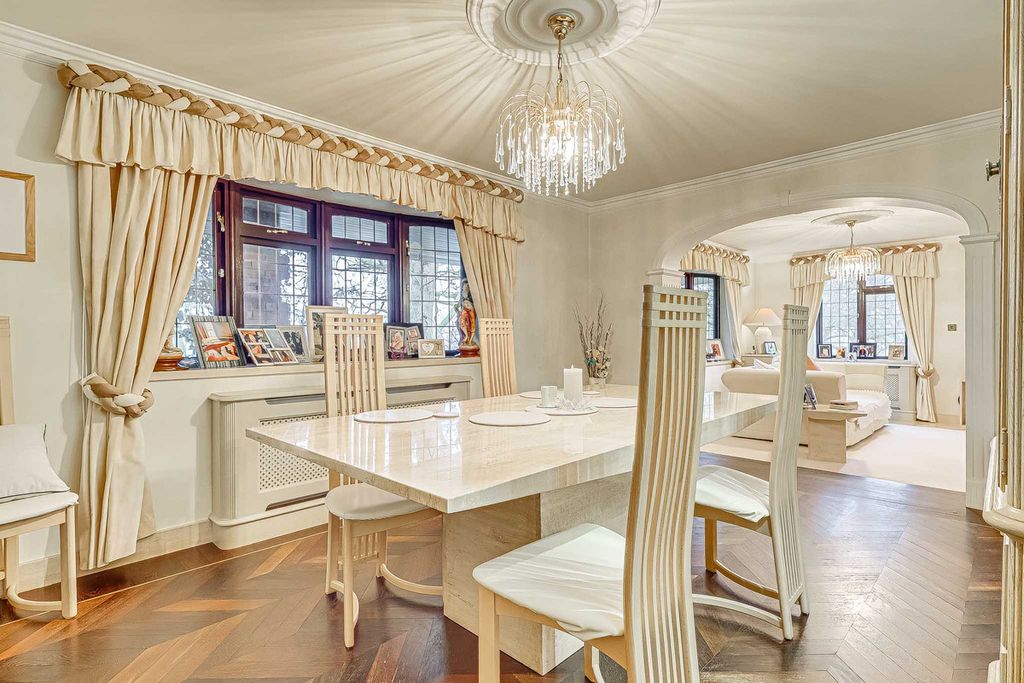 Additional image 12 of 4 bed detached house for saleVicarage Hill, Benfleet SS7