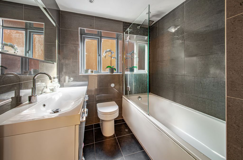 Additional image 22 of 4 bed detached house for saleHanson Road, Abingdon OX14