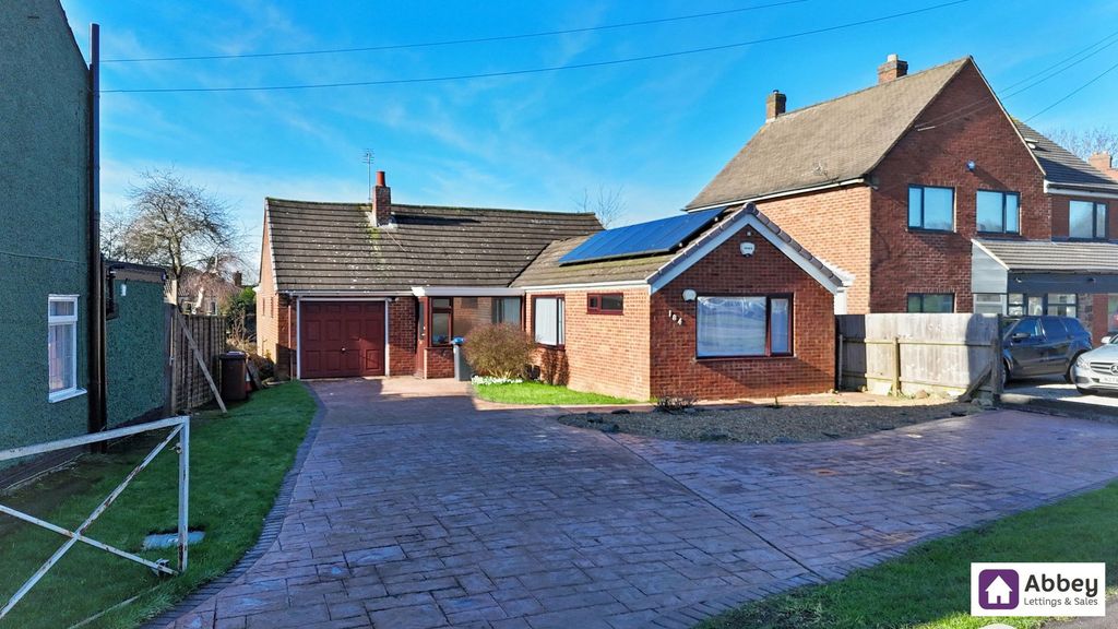 3 bed detached house for saleLeicester Road, Markfield LE67