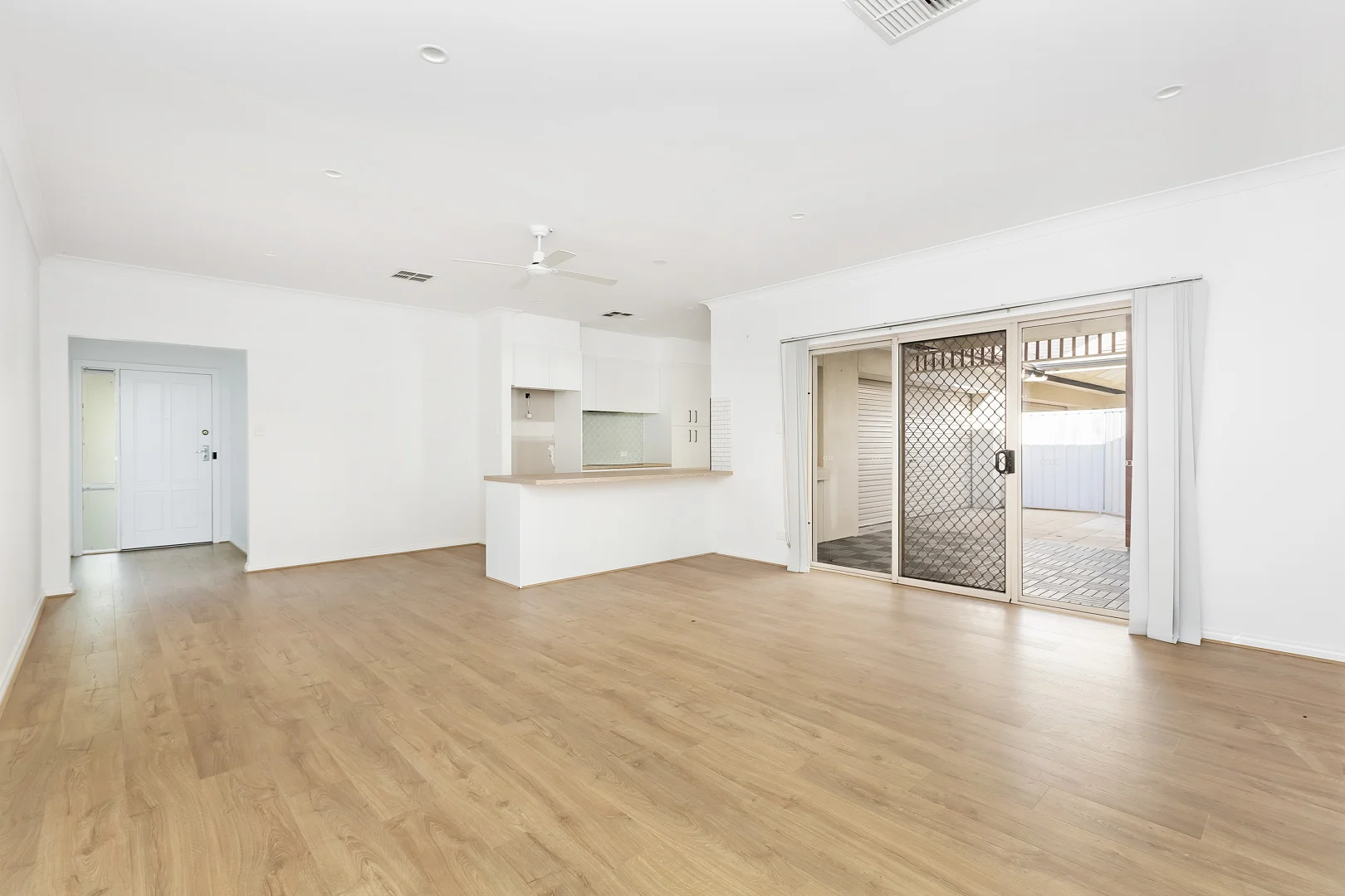 Additional image 4 of 6a Gosse Avenue, Glenelg North SA 5045