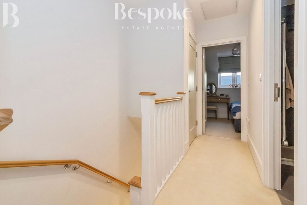 Additional image 14 of 4 bed terraced house for saleSunapee Road, Reading RG2