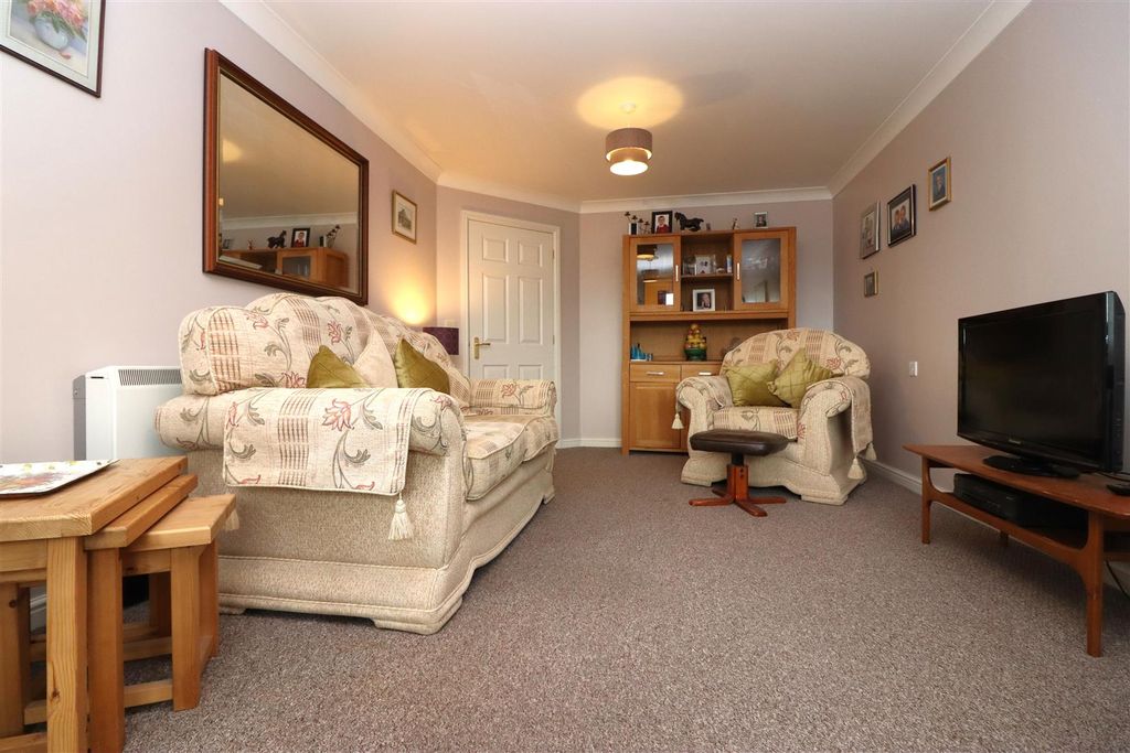 Additional image 10 of 1 bed flat for salePort Mill Court, Mills Way, Barnstaple EX31