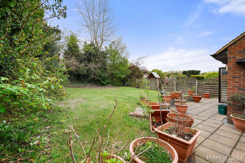 Additional image 27 of 6 bed detached house for saleLee Chapel Lane, Basildon SS16