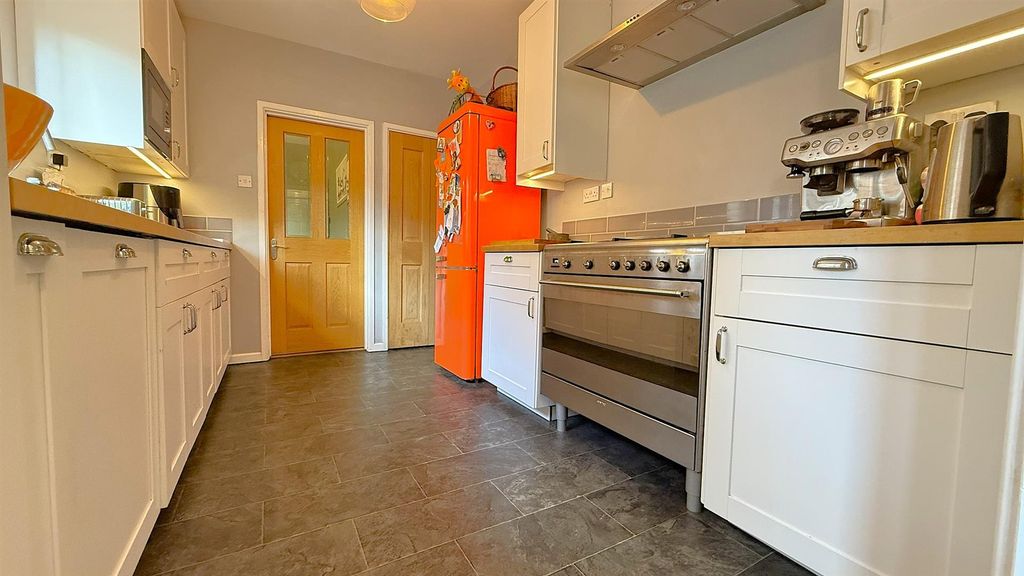 Additional image 9 of 5 bed terraced house for saleFranklin Road, Birmingham B30