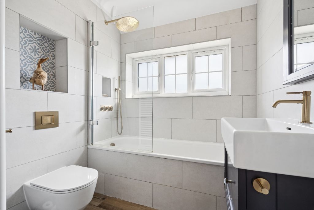 Additional image 11 of 3 bed detached house for saleStation Road, Amersham HP7