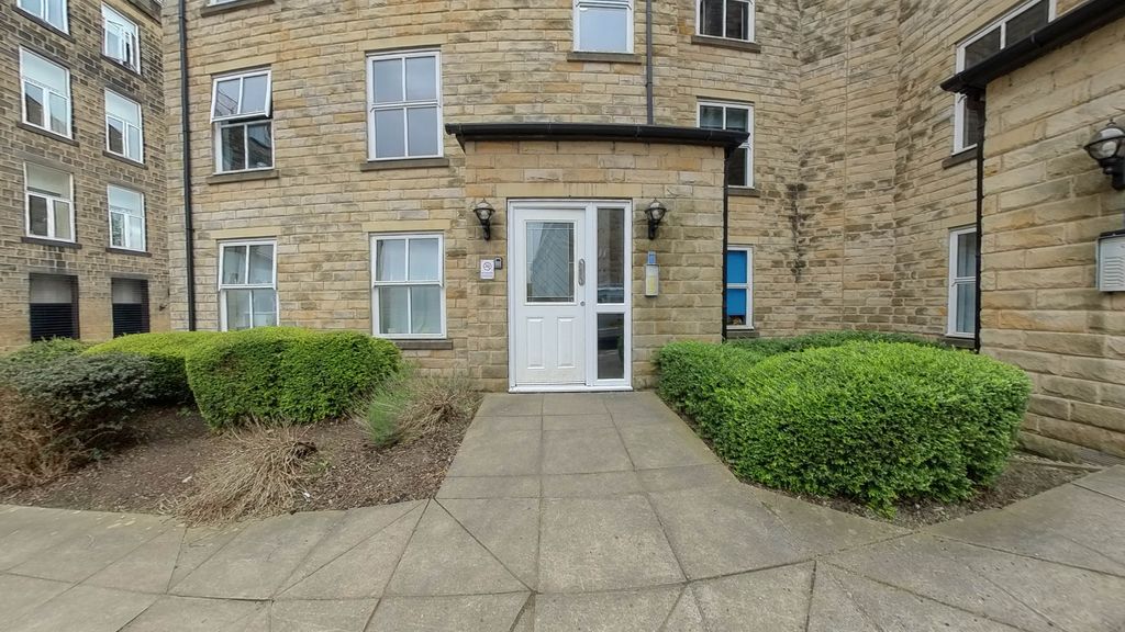 2 bed flat for saleBritannia Wharf, Bingley BD16