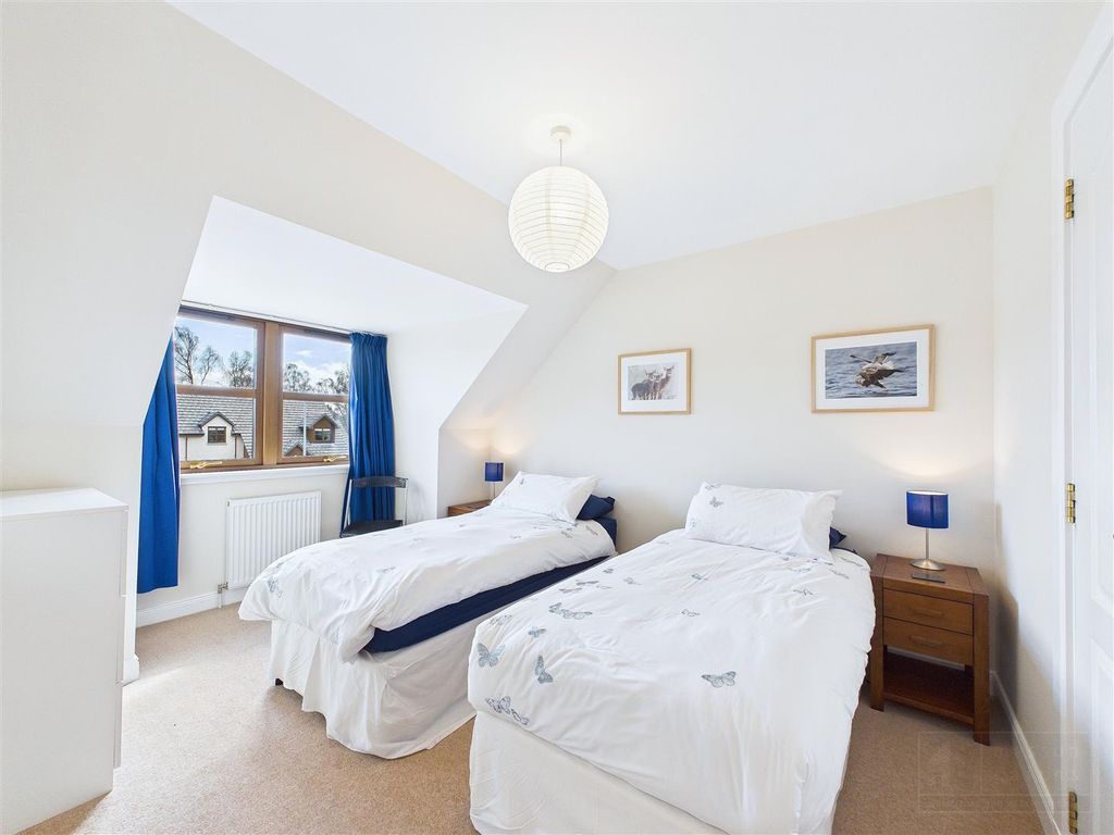 Additional image 22 of 5 bed property for sale23 Carn Elrig View, High Burnside, Aviemore PH22