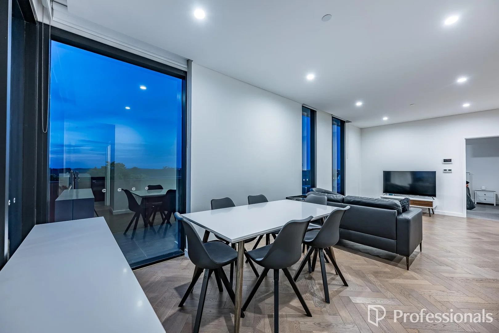 Additional image 19 of 601/113 Grand Boulevard, Joondalup WA 6027