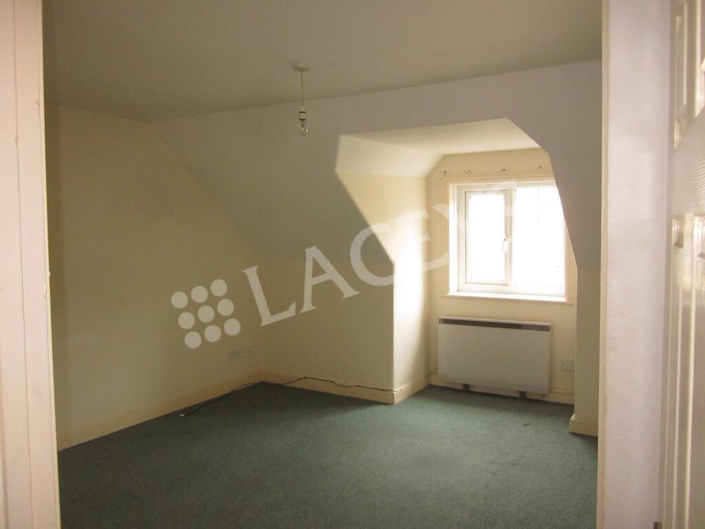Additional image 3 of Hendford House, Hendford Grove, Yeovil, BA20 1UT