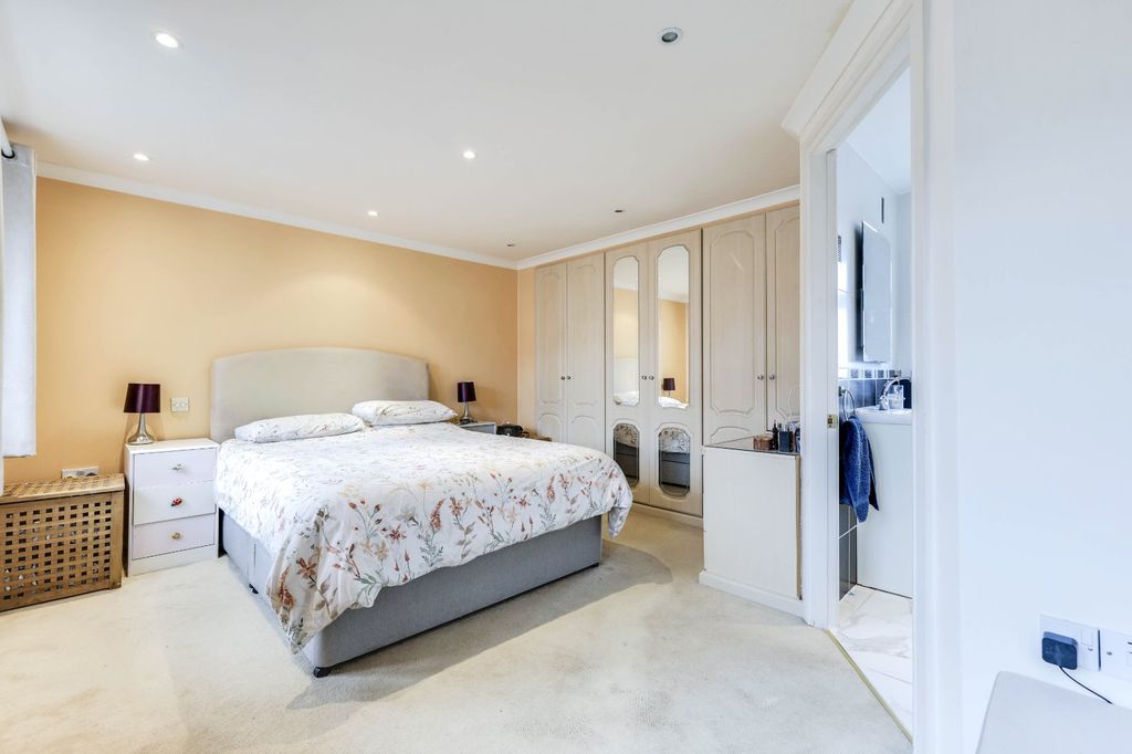 Additional image 9 of 4 bed detached house for saleGreen Hill Croft, Leeds, West Yorkshire LS12