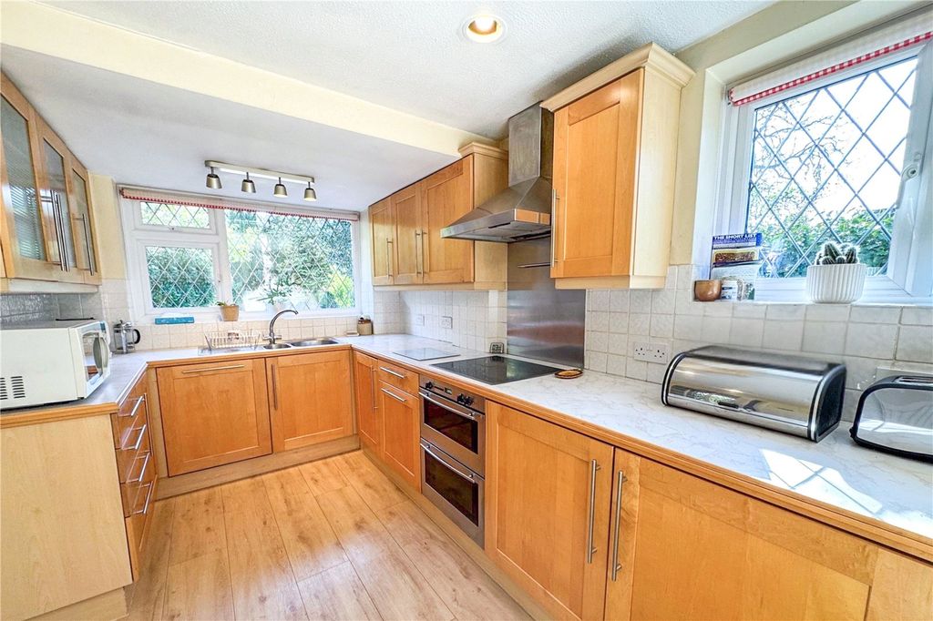 Additional image 4 of 4 bed detached house for saleWinton Road, Aldershot, Hampshire GU11
