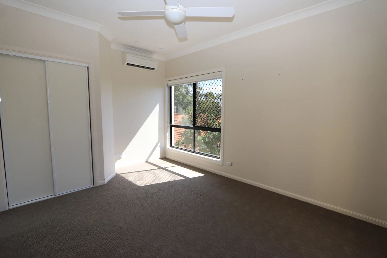 Additional image 17 of 12 College Avenue, Southport QLD 4215