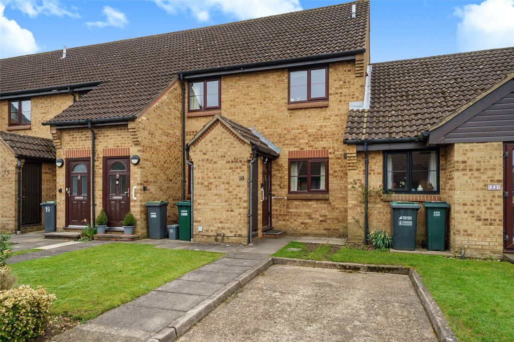 Additional image 11 of 2 bed maisonette for saleDe Havilland Way, Abbots Langley, Hertfordshire WD5