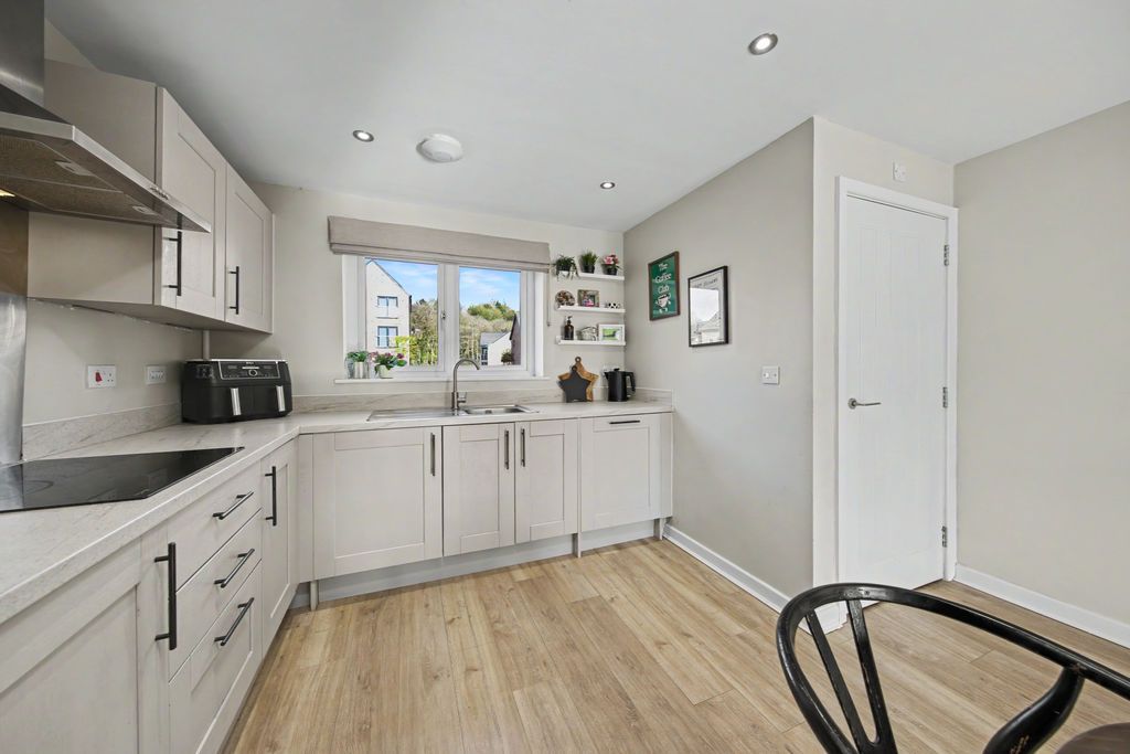 Additional image 7 of 4 bed semi-detached house for saleWoodyard Avenue, Tapton, Chesterfield S41