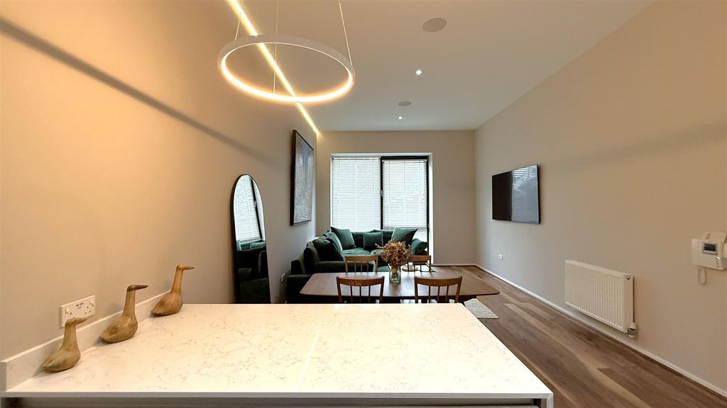 Additional image 4 of 2 bed flat for saleThe Franklin, Bournville Lane, Birmingham B30