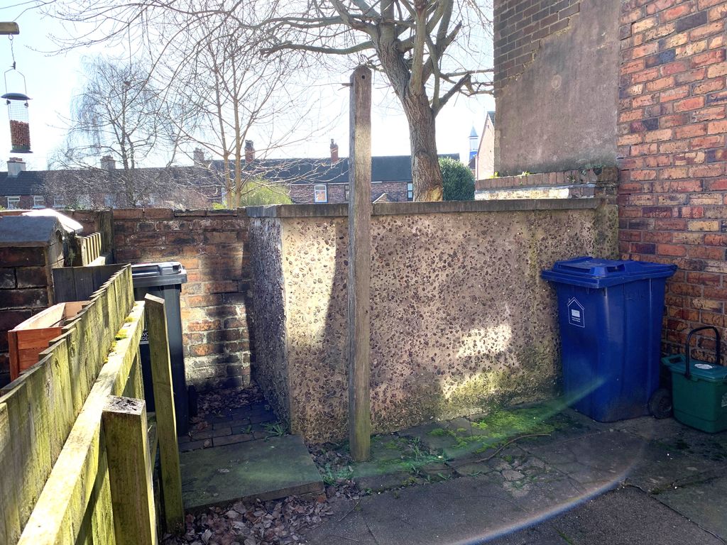 Additional image 7 of 2 bed terraced house for saleDunkirk, Newcastle, Staffordshire ST5