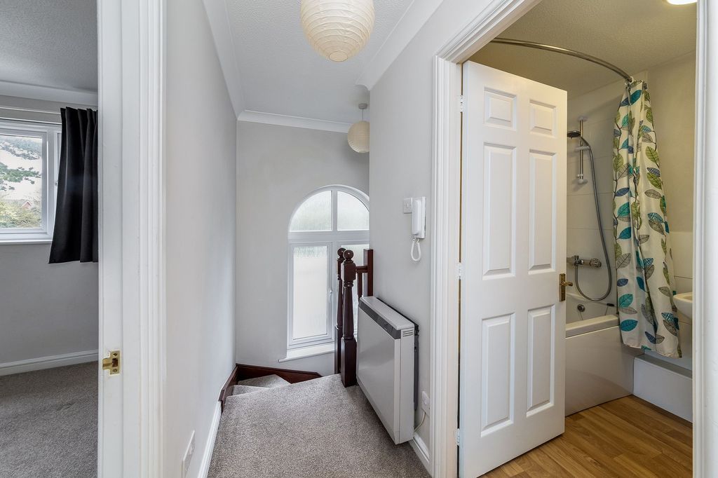 Additional image 5 of 2 bed flat for saleOck Mill Close, Abingdon OX14