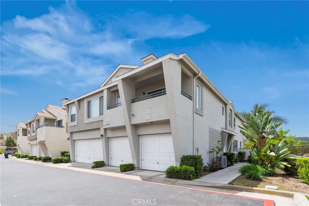 Additional image 8 of 11795 Spruce Run Drive Unit B, San Diego, CA 92131