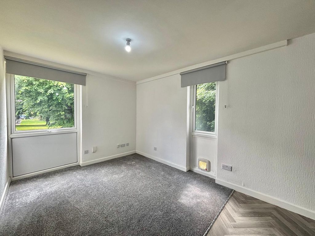 Additional image 3 of 2 bed flat for saleClare Road, Sutton In Ashfield NG17