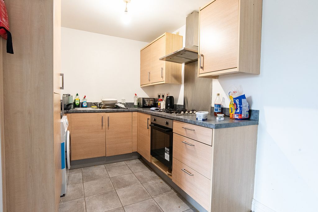 Additional image 5 of 2 bed flat for saleCrossley Street, Ripley DE5
