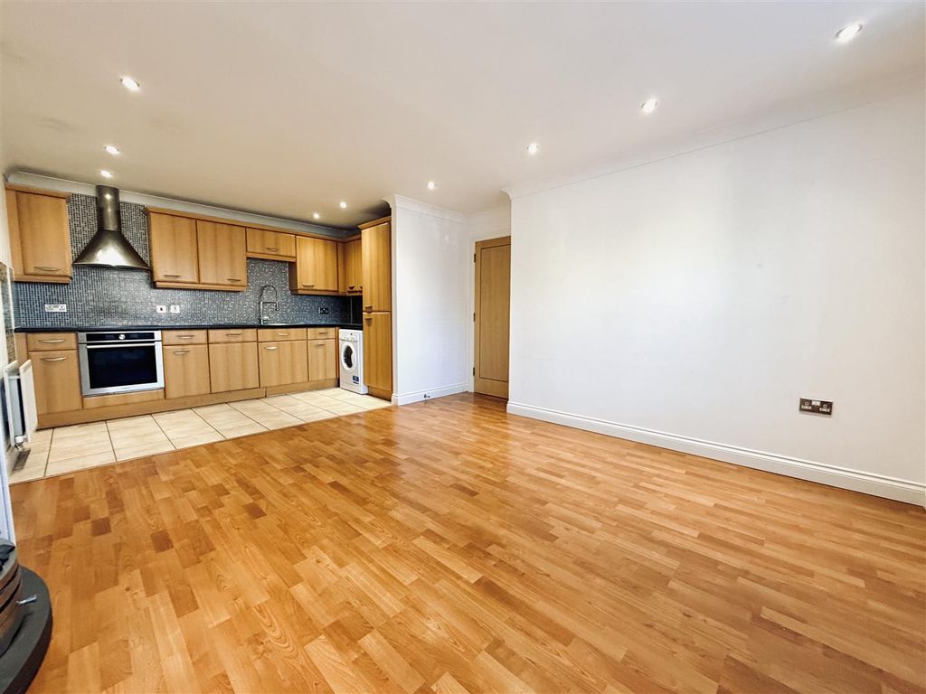 Additional image 6 of 2 bed flat for saleWeldon Road, Broadheath, Altrincham WA14