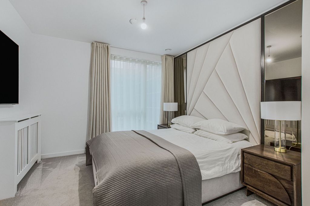 Additional image 17 of 2 bed flat for sale4, Regal Walk, Bexleyheath DA6