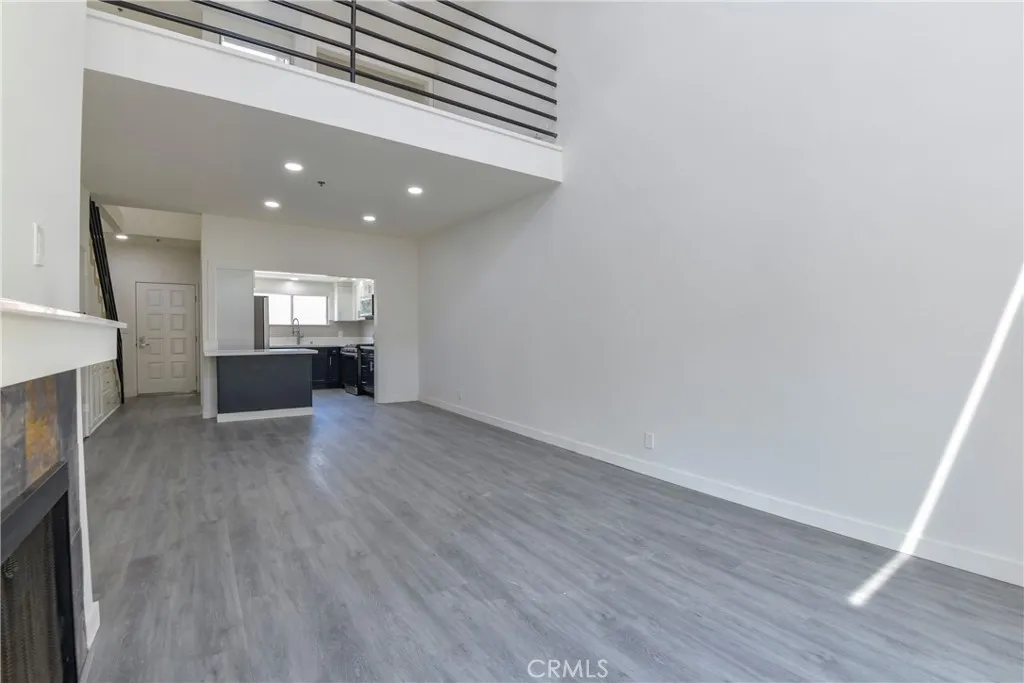 Additional image 52 of 2915 Montrose Avenue Unit 525, Glendale, CA 91214