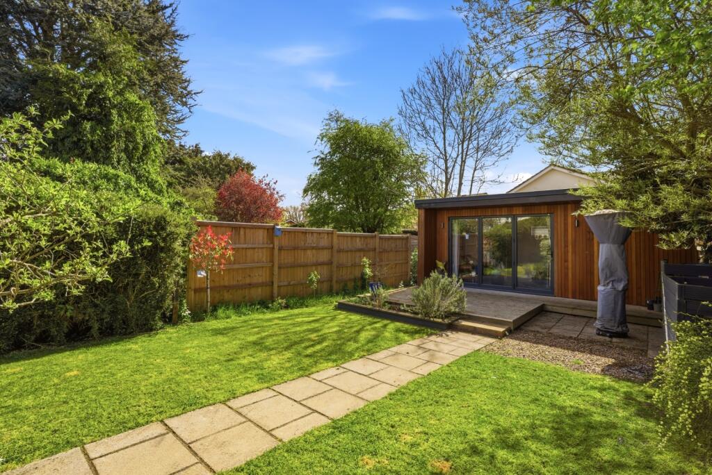 Additional image 10 of Aysgarth Road, Redbourn, St. Albans, Hertfordshire, AL3
