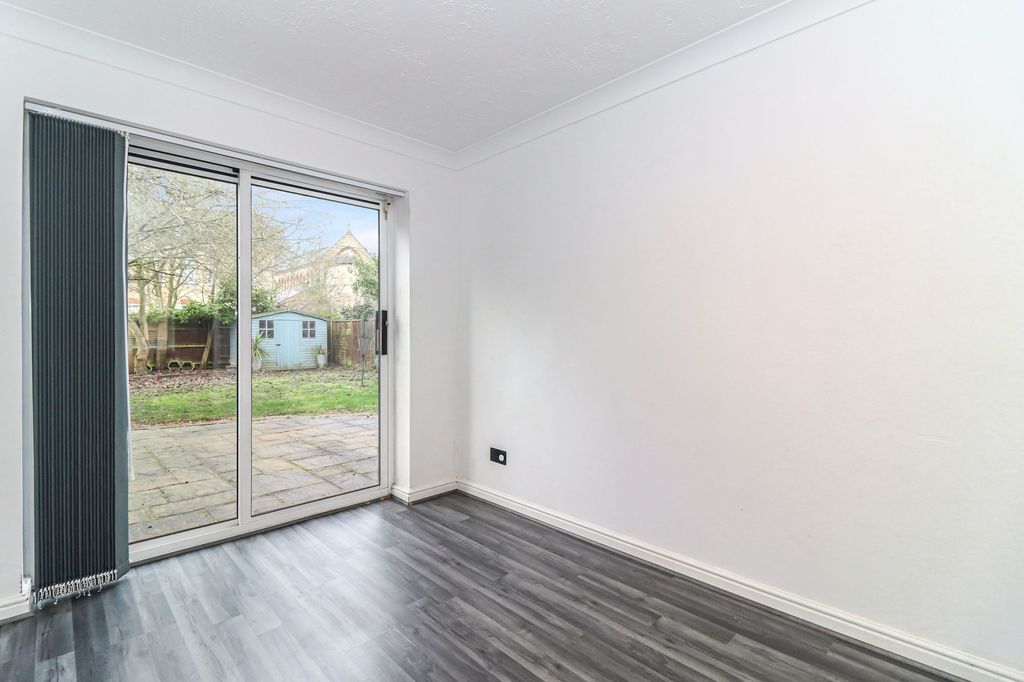 Additional image 8 of 4 bed detached house for salePeacock Walk, Abbots Langley WD5