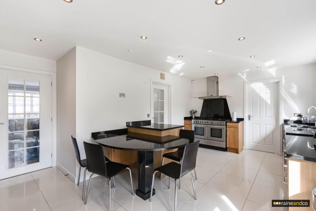 Additional image 5 of Lavender Close, Hatfield