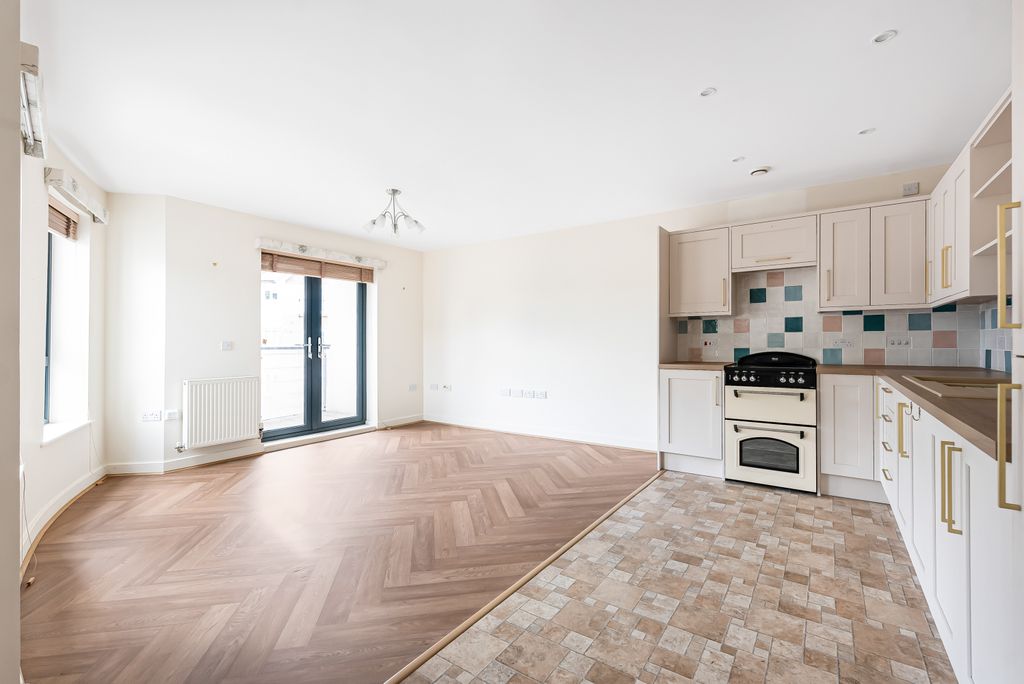 Additional image 2 of 2 bed flat for saleSheldon Way, Berkhamsted HP4