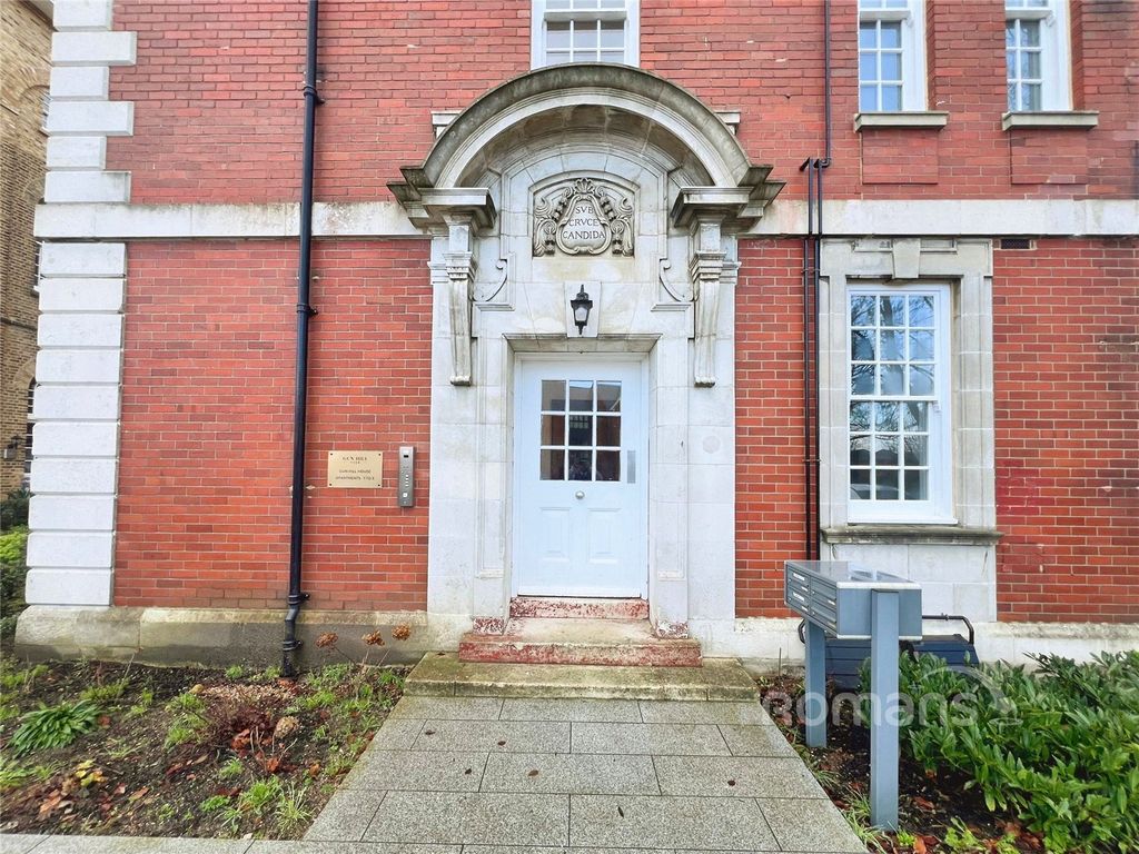 Additional image 21 of 3 bed flat for saleWhite Cross Place, Wellesley, Aldershot GU11