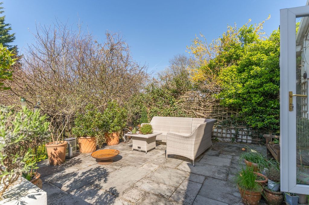 Additional image 34 of 4 bed semi-detached house for saleFields Road, Newport NP20