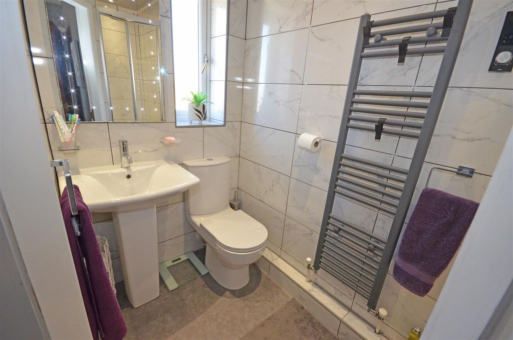 Additional image 18 of 4 bed detached house for saleLarkfield Close, Ashton-Under-Lyne OL7