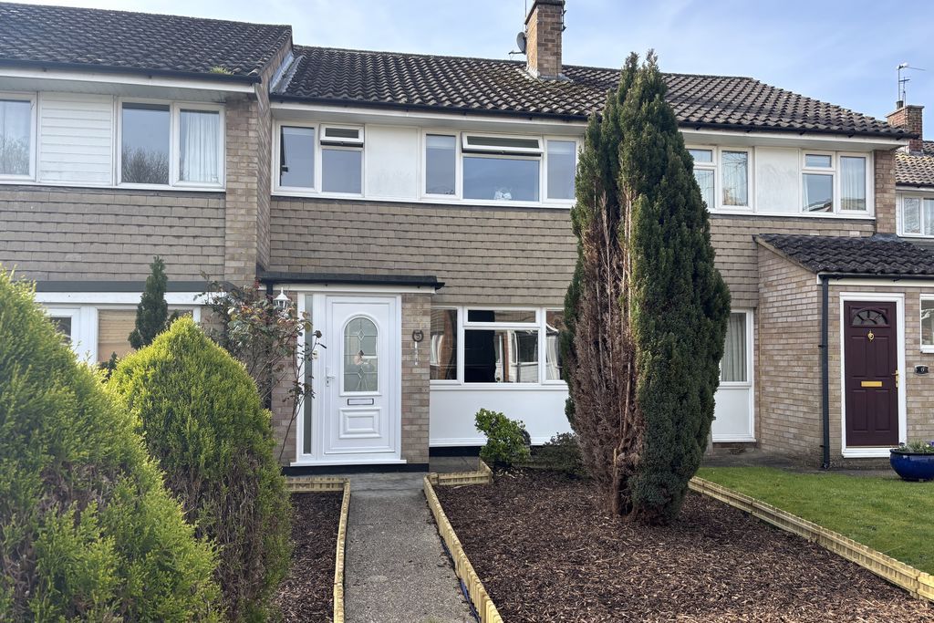 3 bed property for saleAnderson Place, Bagshot GU19