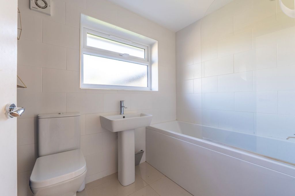 Additional image 9 of 4 bed terraced bungalow for saleRingsfield Road, Beccles NR34
