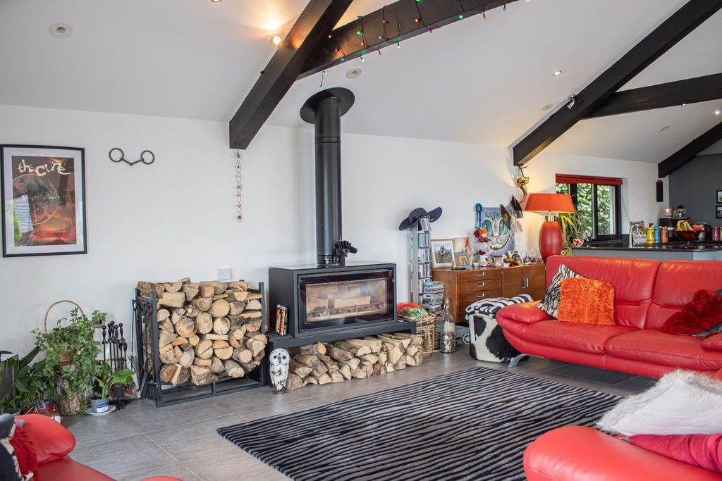 Additional image 2 of 4 bed farm for saleMeinciau, Kidwelly SA17