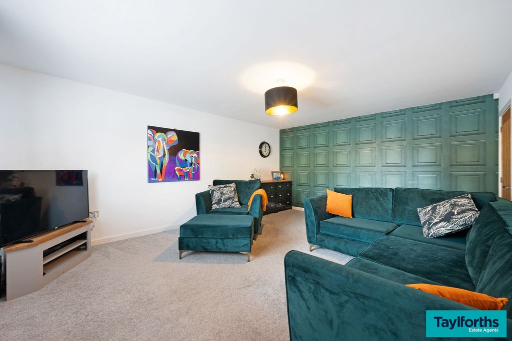 Additional image 11 of 5 bed detached house for saleLane Ends Close, Barnoldswick BB18